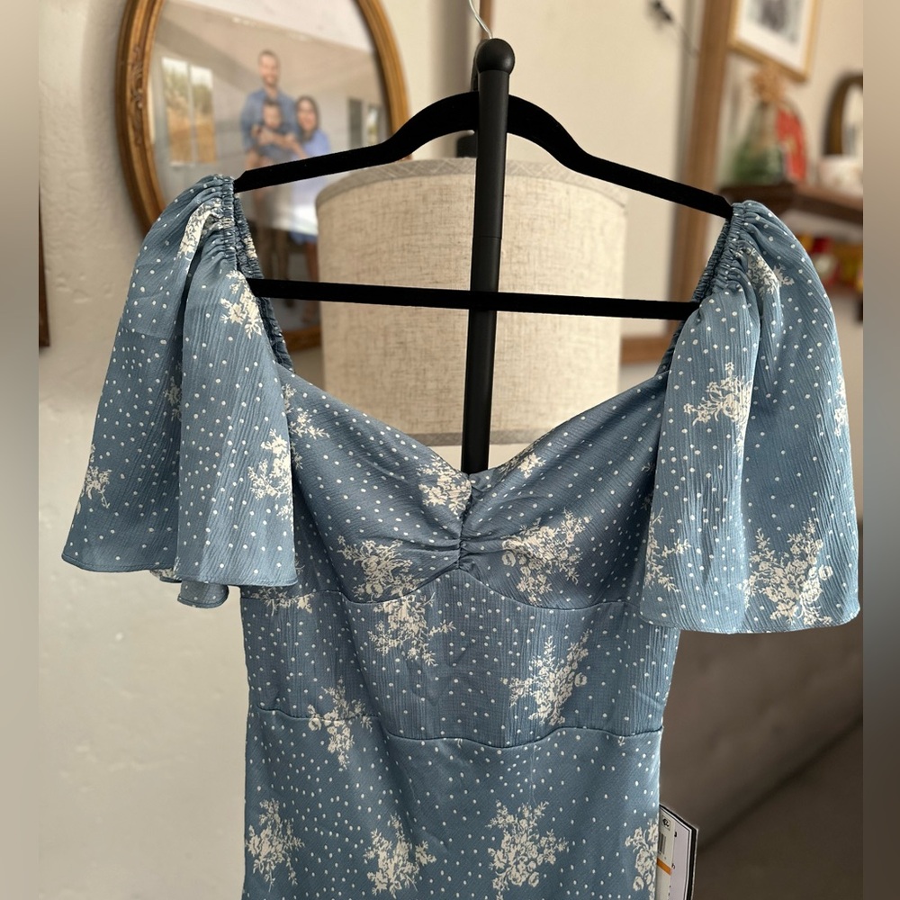 Macy's Powder Blue Printed Flutter-Sleeve Midi Dress